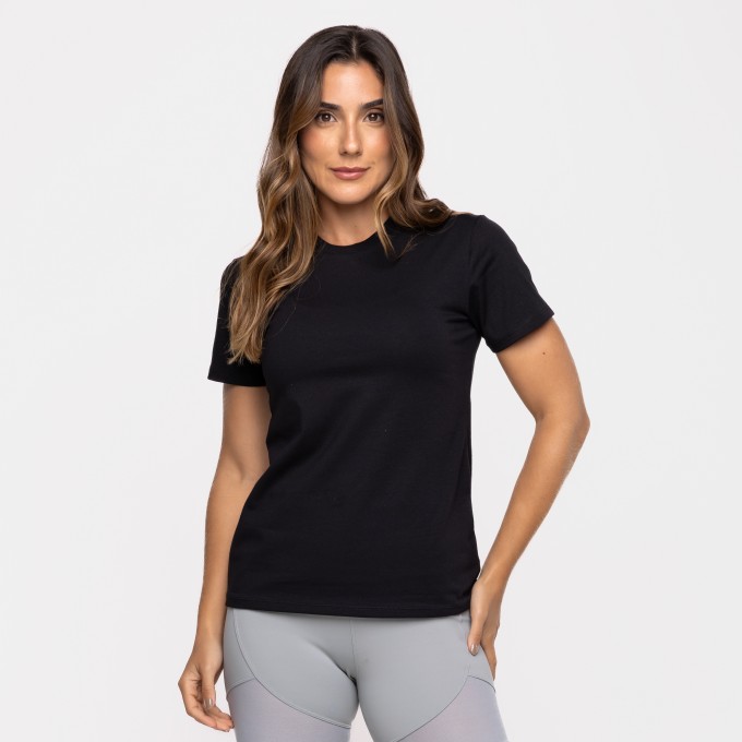 T-Shirt Slim Algodão Preta