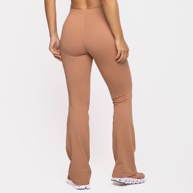 Calça Street Flare Poliamida Ganache Mocha