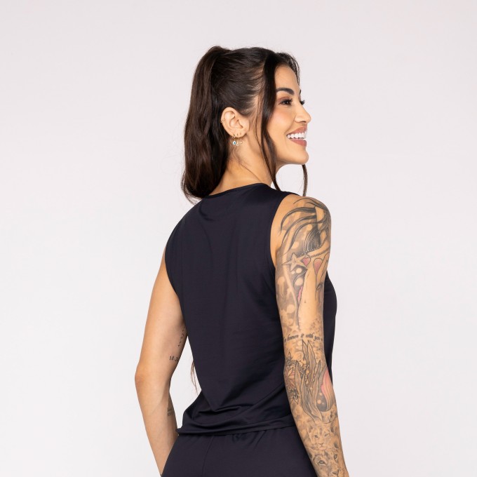Cropped de Corrida Street Preta