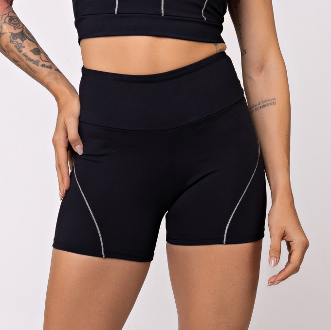 Short Alvorada Preto com Detalhe Contrastante