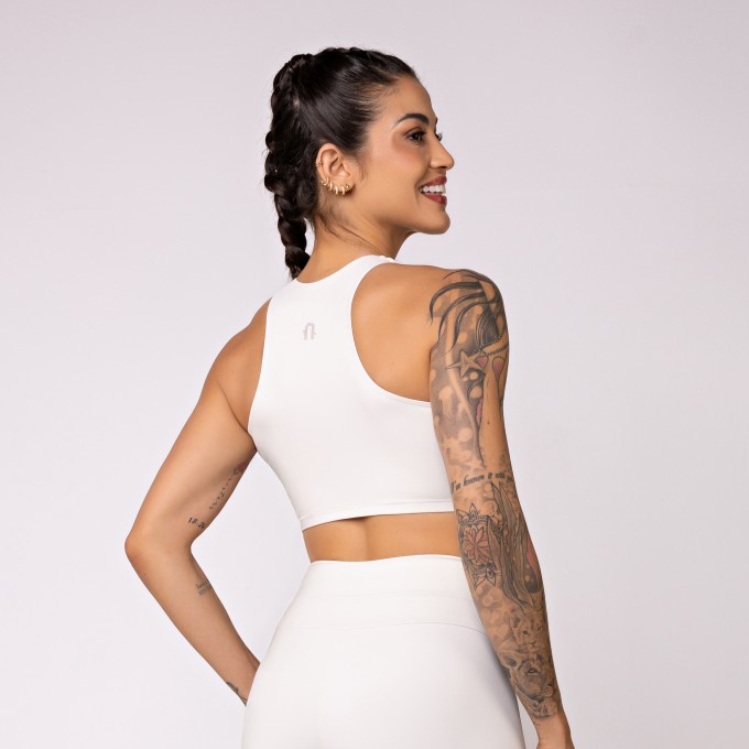 Top Horizonte Decote Alto Off