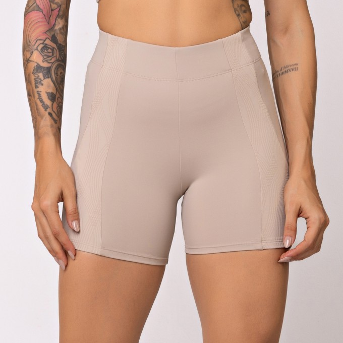 Short Ondas Texturizado Tapioca