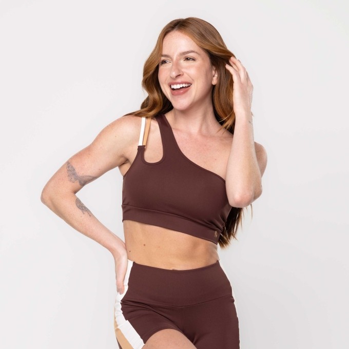 Top Elegance Marrom