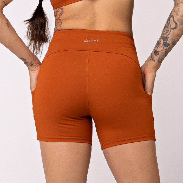 Short com Bolso Lateral Impulso Bronze