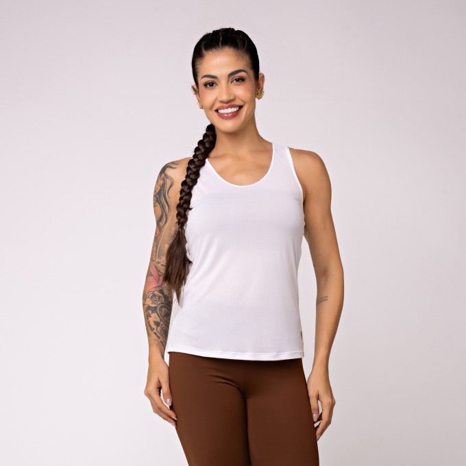 Regata Lumi em Crepe Branca