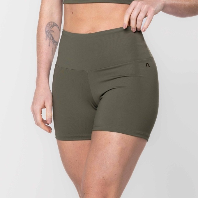 Short Básico Verde